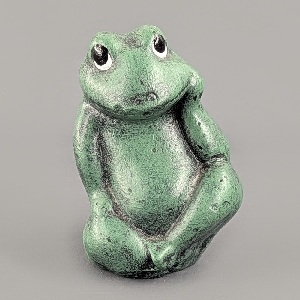 Vintage Cast Iron Thinking Frog Figurine Green Verdigris Metal Garden Decor